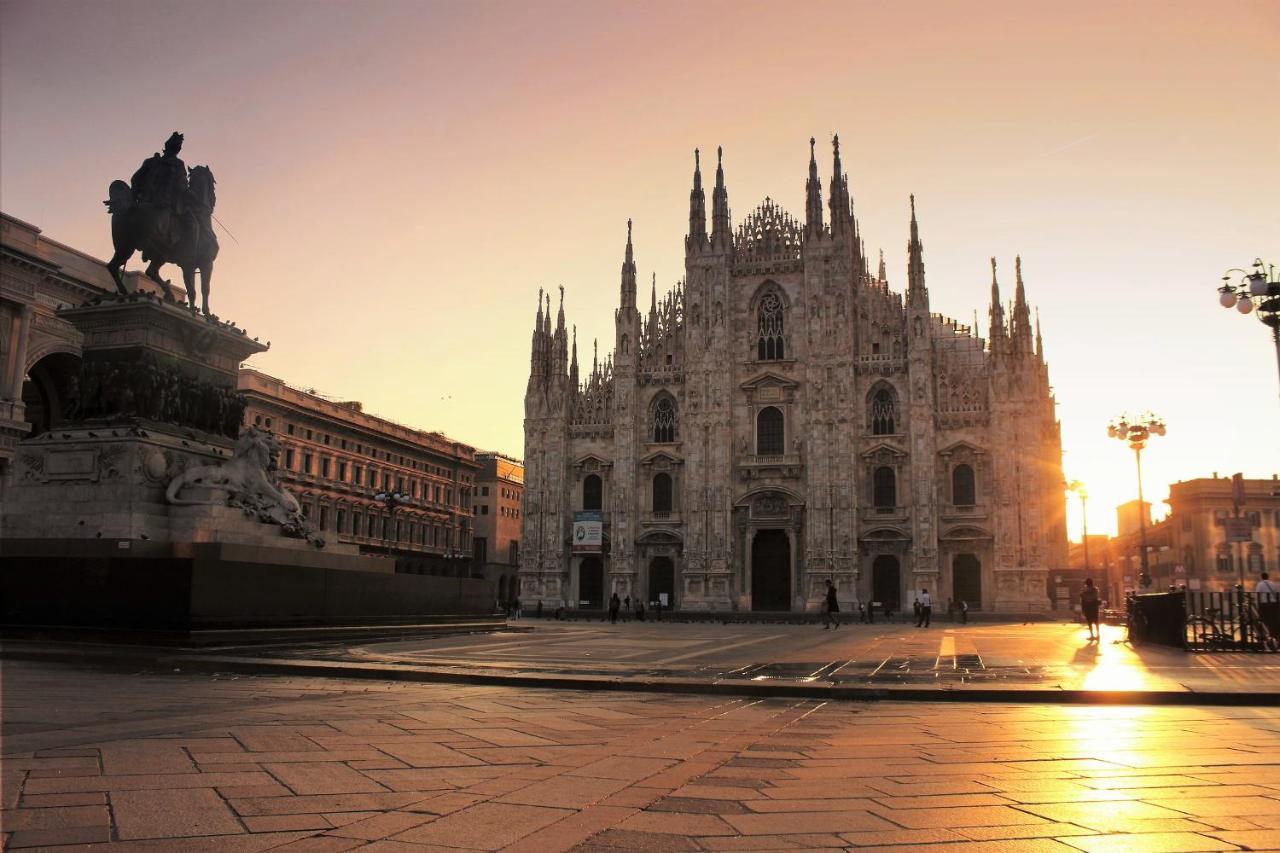 Serendipity Apartments - Duomo Мілан Екстер'єр фото